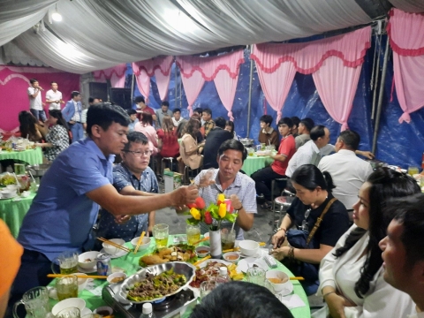 Tất Niên CÔNG TY PHÚC LỘC HOÀNG GIA